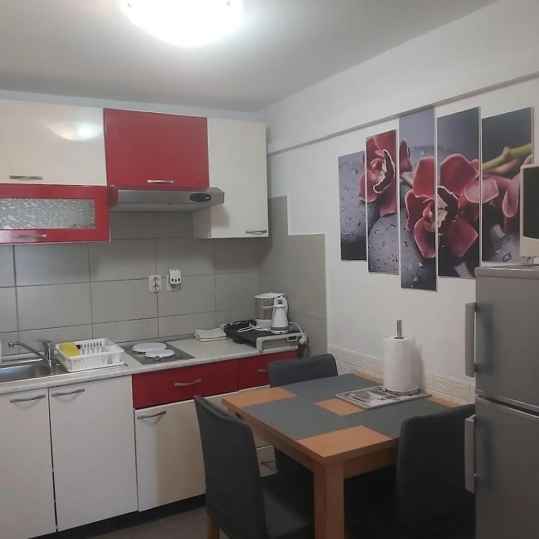 Guest house Apartmani I Sobe Mara Palit