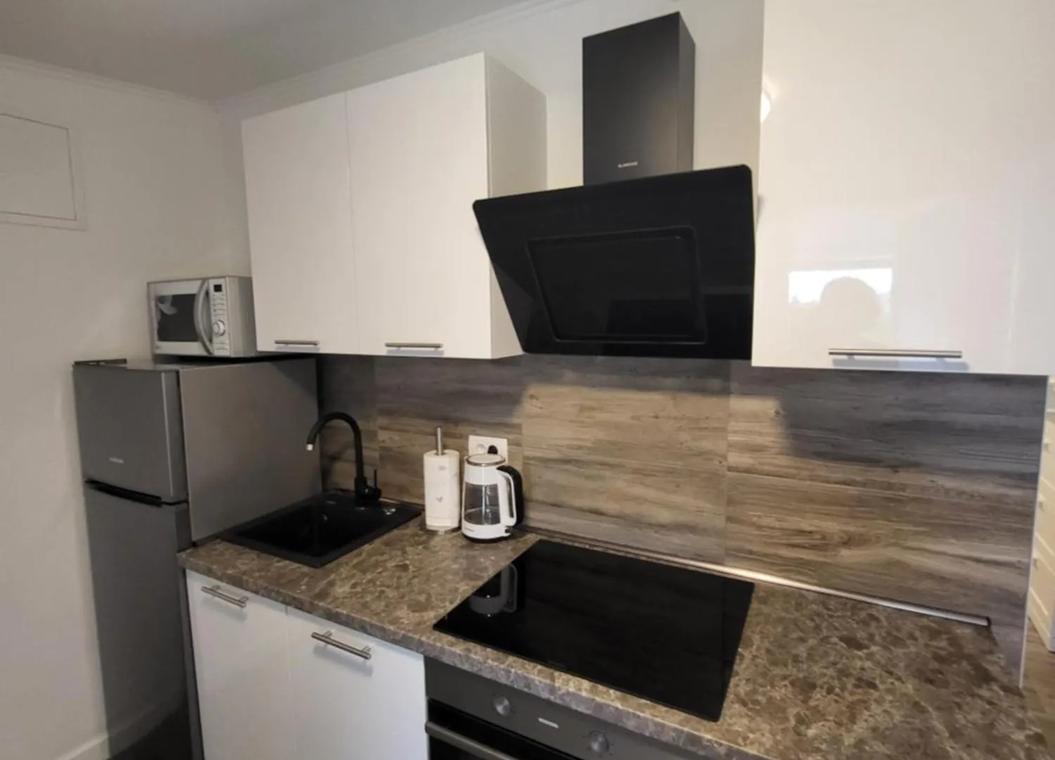 Guest house Apartmani I Sobe Mara Palit