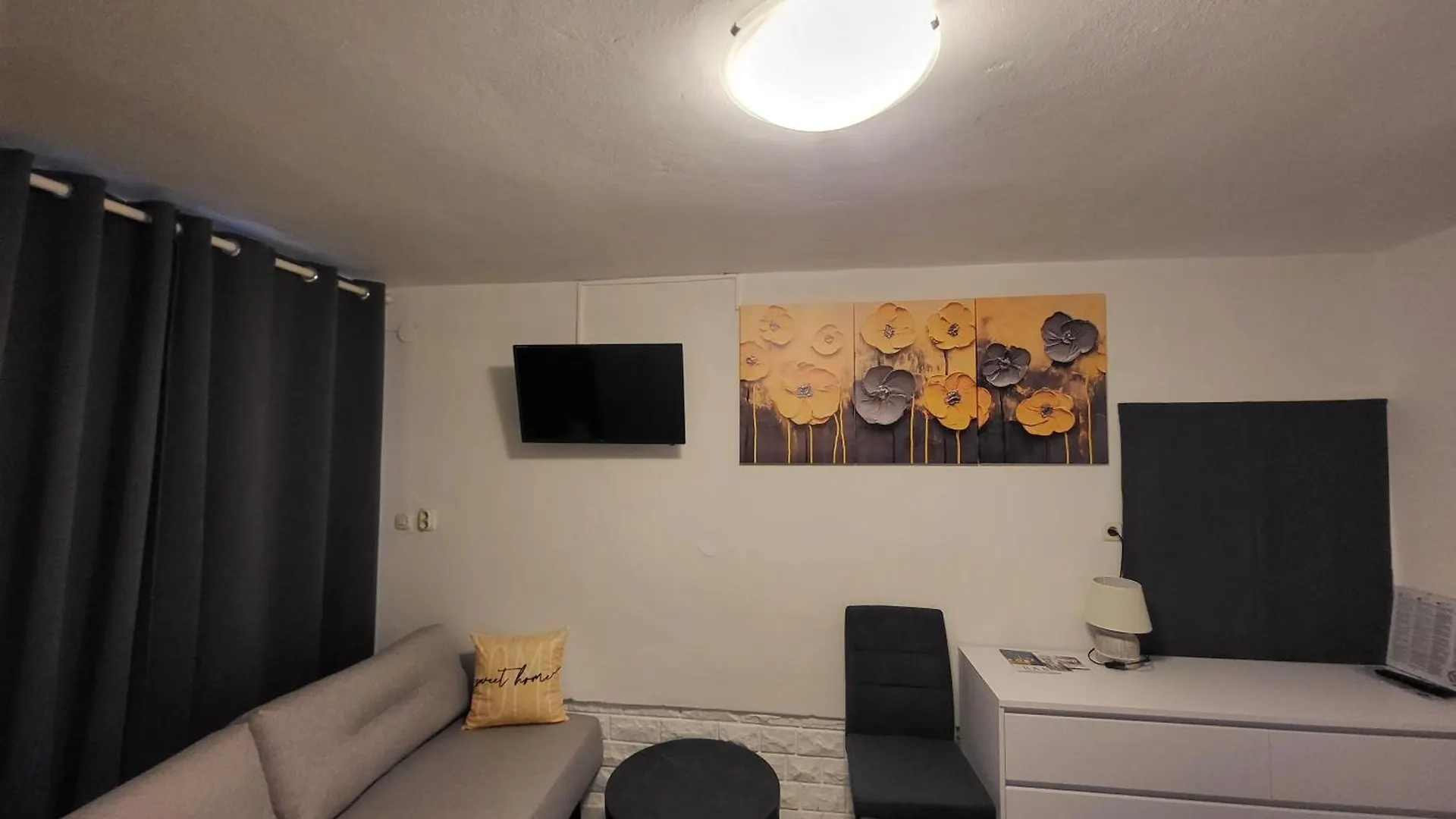 Apartmani I Sobe Mara Palit Croazia